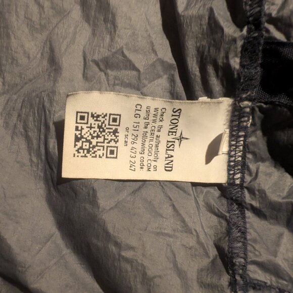 Stone Island Packable Rain Jacket - Blueish Gray Transparent - Stylish & Fun - Picture 9 of 9